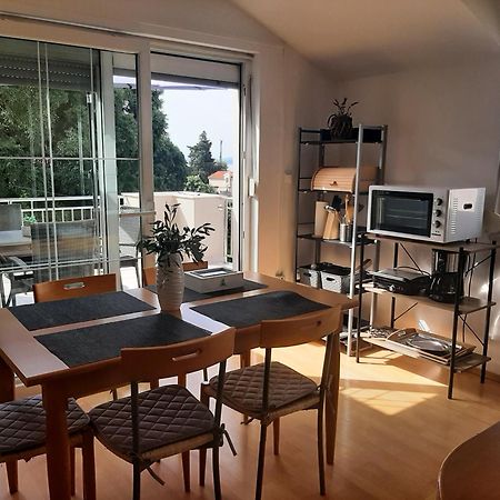 Apartments Luna Светі Филип-і-Яков Екстер'єр фото
