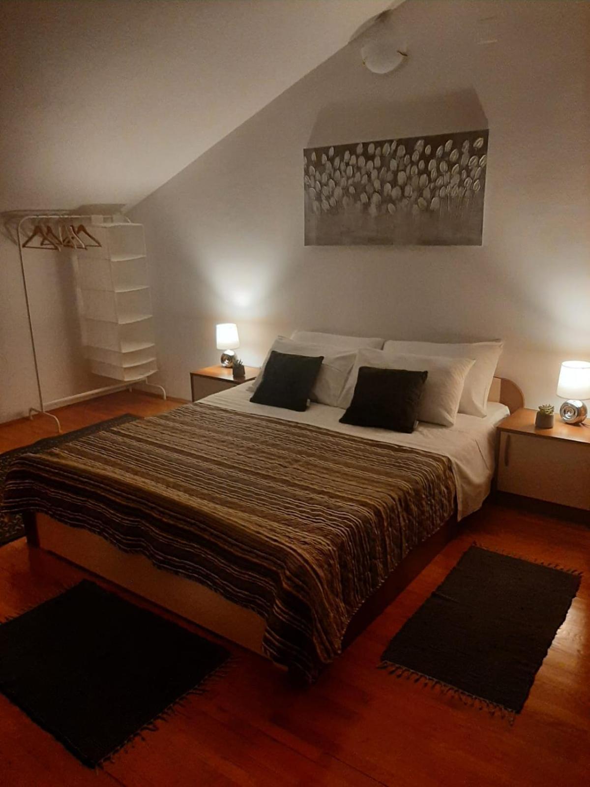 Apartments Luna Светі Филип-і-Яков Екстер'єр фото